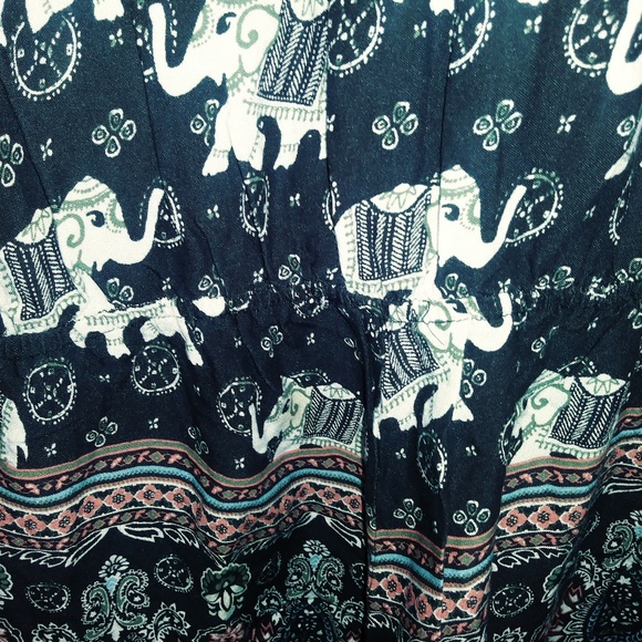 DEREK HEART SLEEVELESS FRONT TIE ROMPER - Picture 4 of 4